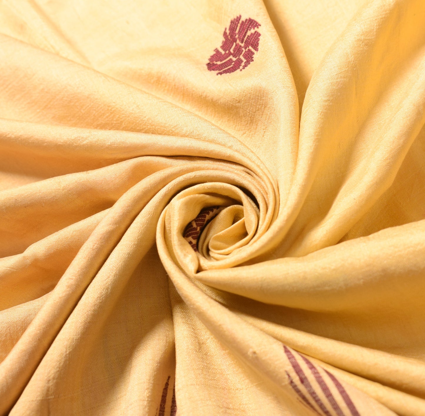 Sushila Vintage Floral Beige Sari Remnant Scrap Hand Woven PureSilk Craft Fabric