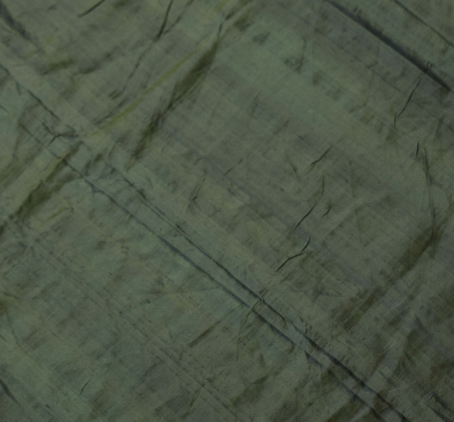 Sushila Vintage Henna Green Sari Remnant Scrap Plain Pure Silk 4Yds Craft Fabric