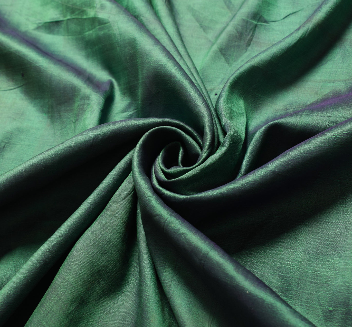 Sushila Vintage Dual Toned GreenSari Remnant Scrap Pure Silk 4 Yard Craft Fabric
