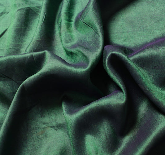 Sushila Vintage Dual Toned GreenSari Remnant Scrap Pure Silk 4 Yard Craft Fabric