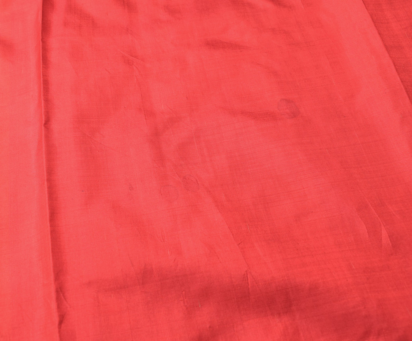 Sushila Vintage Plain Red Sari Remnant Scrap Multi-Purpose PureSilk Craft Fabric