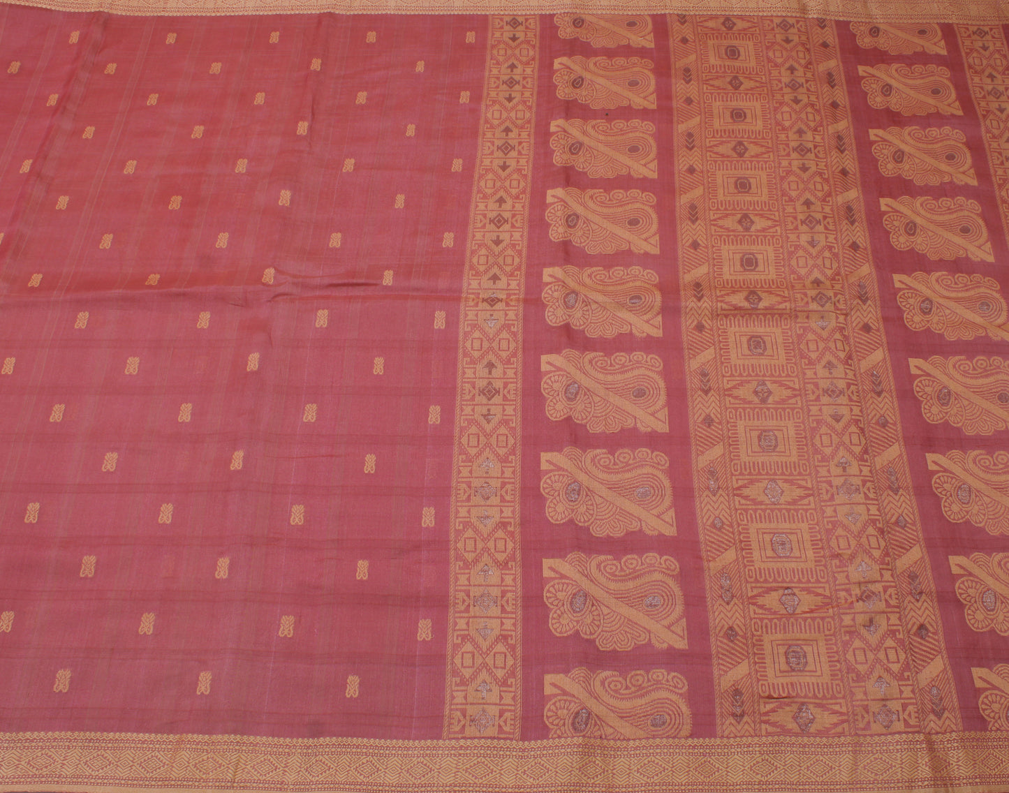 Sushila Vintage Indian Saree 100% Pure Silk Woven Floral Sari Craft 5 YD Fabric