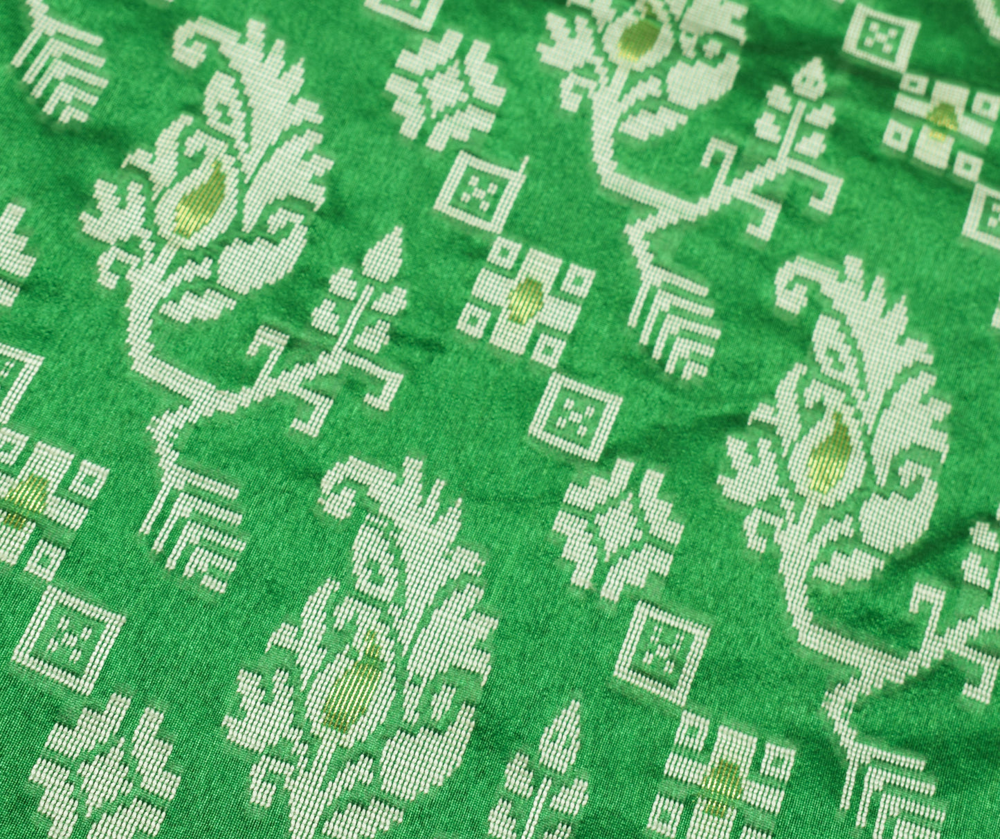 Sushila Vintage Green Saree Art Silk All Over Woven Paisley Sari Craft Fabric