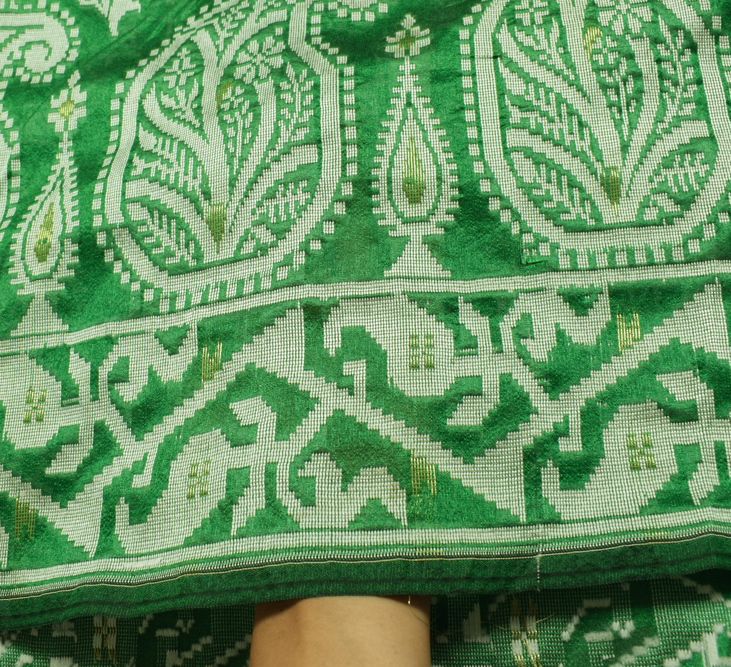 Sushila Vintage Green Saree Art Silk All Over Woven Paisley Sari Craft Fabric