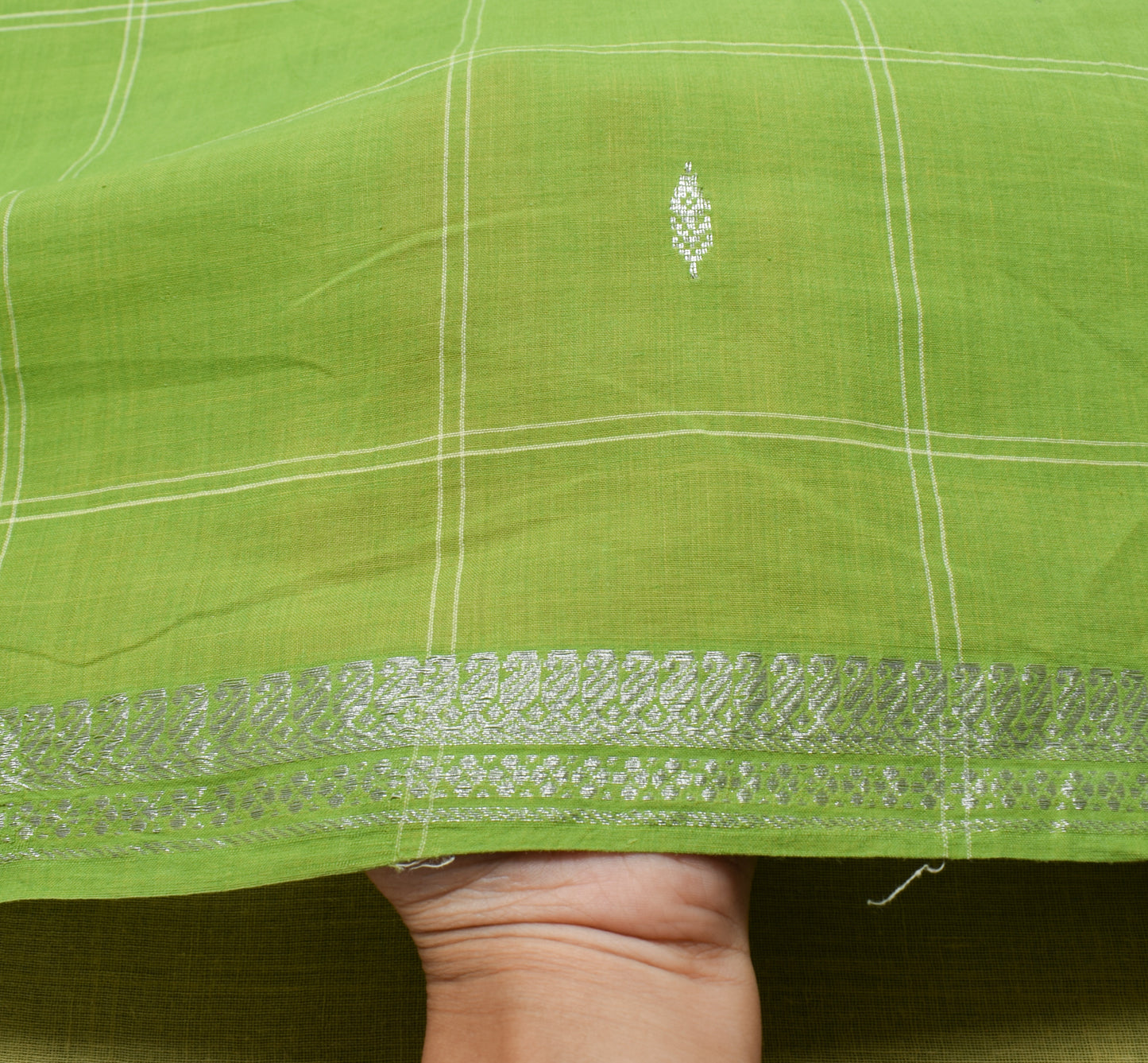 Sushila Vintage Green Saree 100% Pure Cotton Checks Woven Soft Sari Craft Fabric