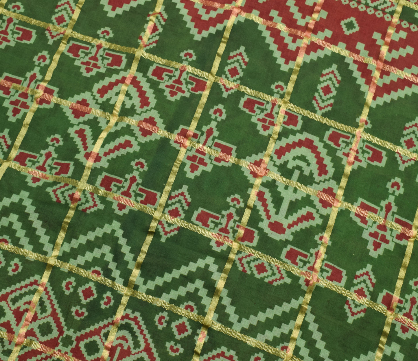 Sushila Vintage Green Saree 100% Pure Cotton Woven Floral Soft Sari Fabric