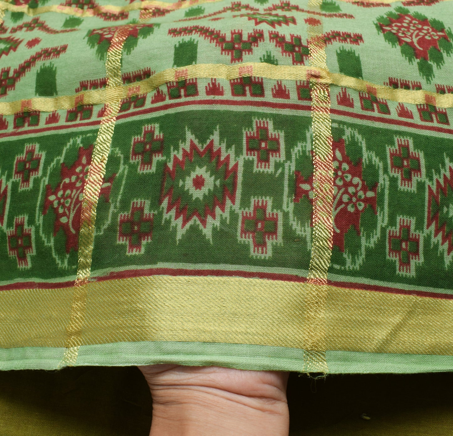 Sushila Vintage Green Saree 100% Pure Cotton Woven Floral Soft Sari Fabric