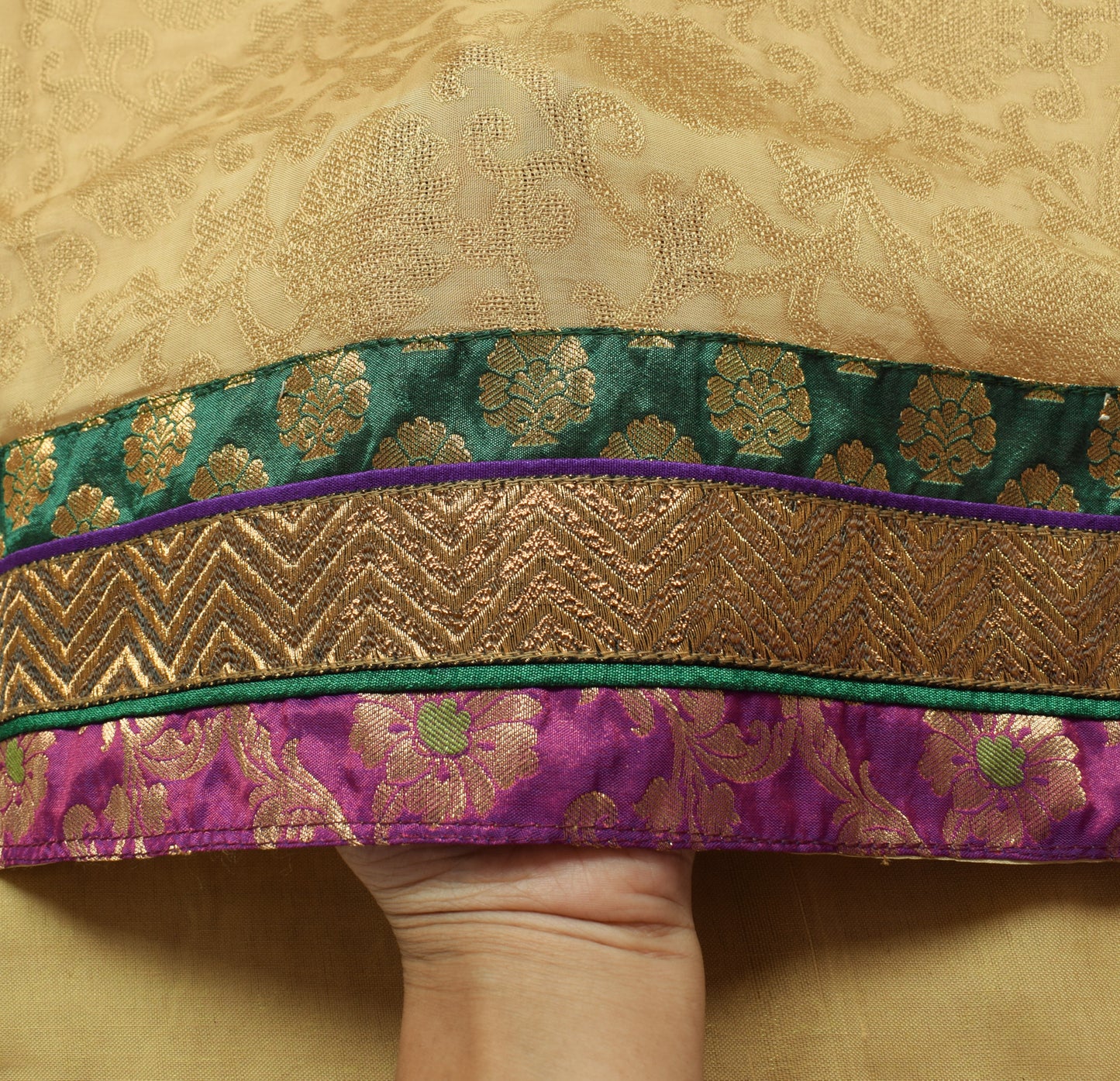 Sushila Vintage Brown Woven Saree Patch Work Pure Silk Floral HEAVY Sari Craft Fabric
