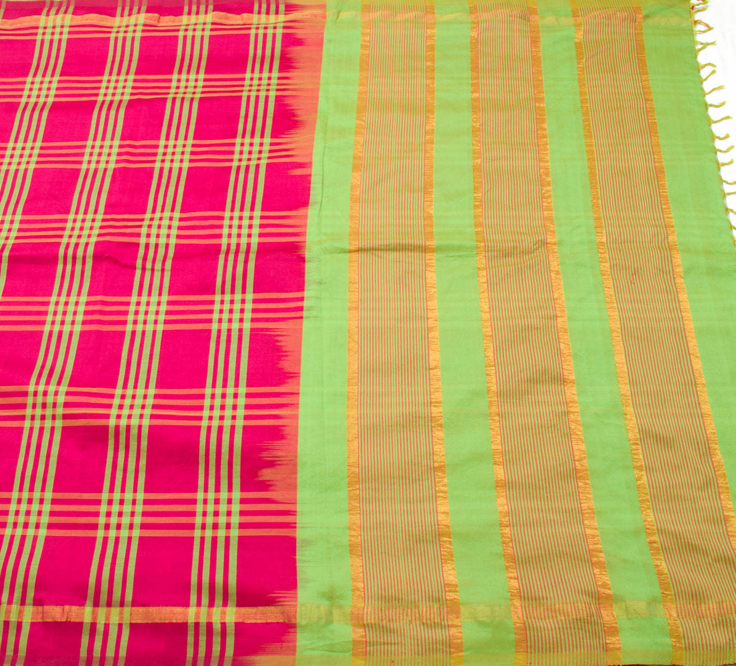 Sushila Vintage Magenta Saree 100% Pure Cotton Silk Checks Woven Sari Fabric
