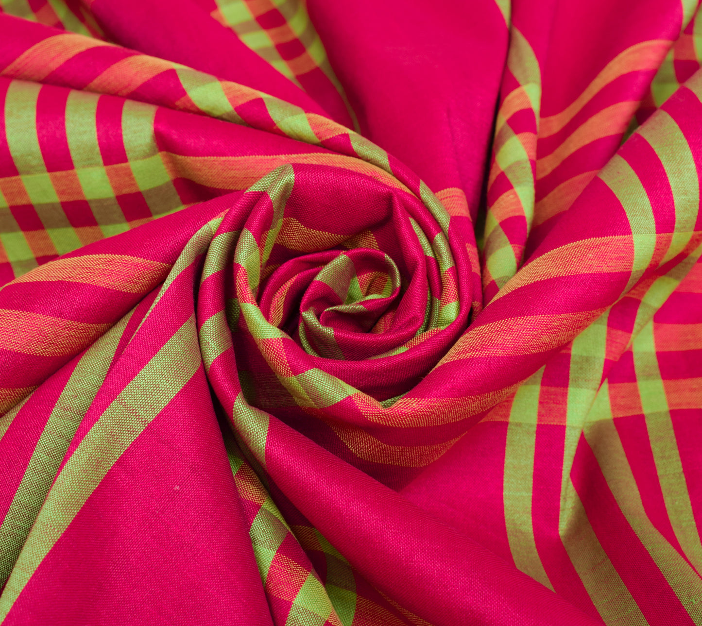 Sushila Vintage Magenta Saree 100% Pure Cotton Silk Checks Woven Sari Fabric