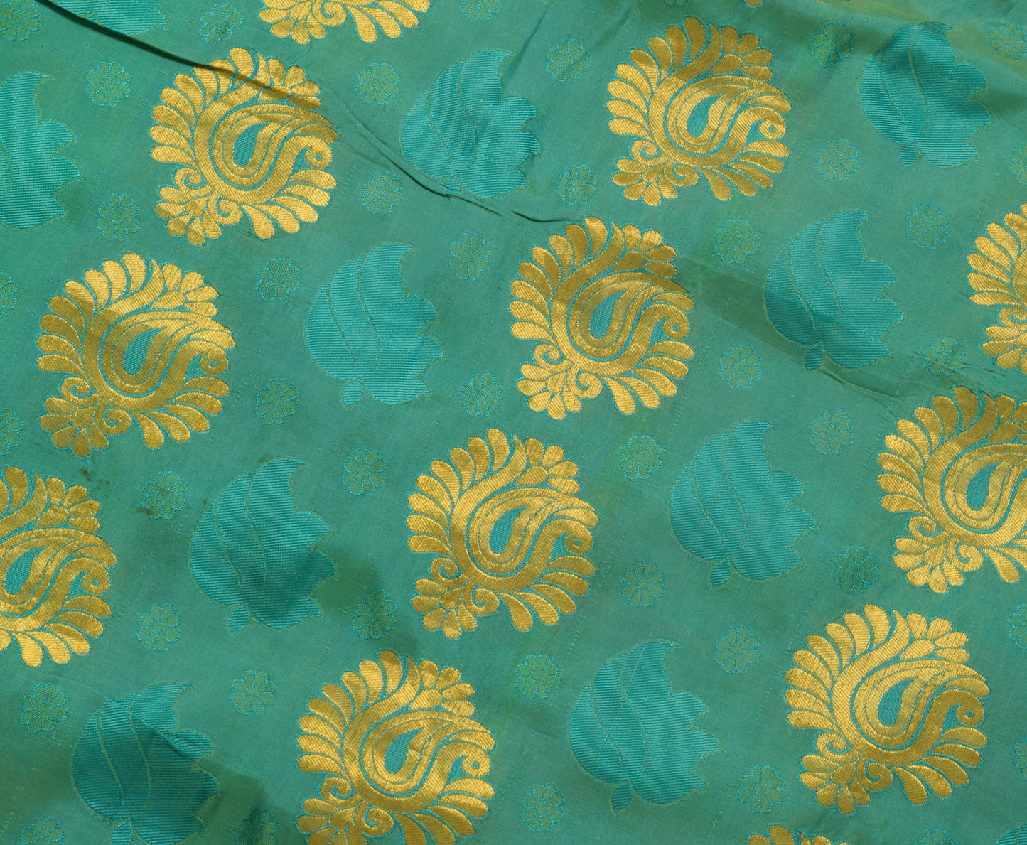 Sushila Vintage Green Kanjivaram saree Art Silk Woven Zari Motifs Sari Craft Fabric