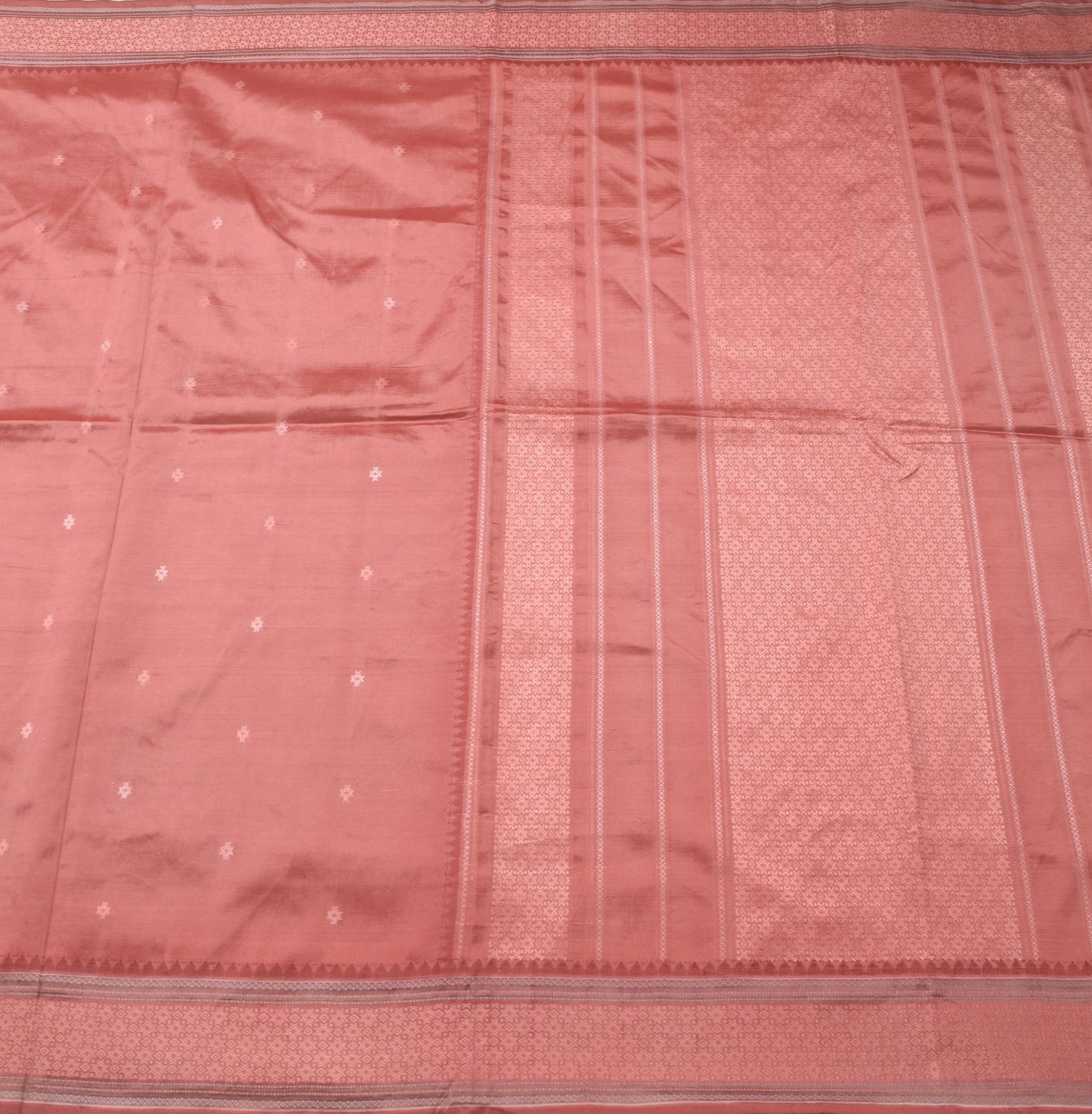 Sushila Vintage Dual Tone 100% Pure Silk Saree Resham Woven Floral Sari Fabric