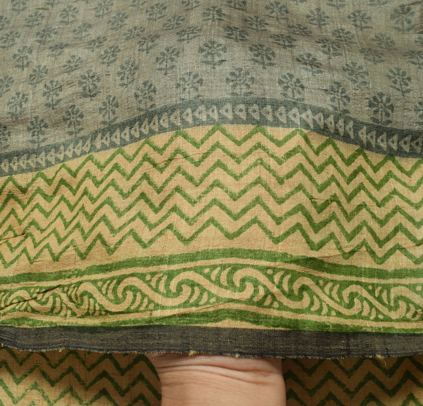 Sushila Vintage 100%Pure Silk Gray Saree Floral Printed Sari Indian Craft Fabric