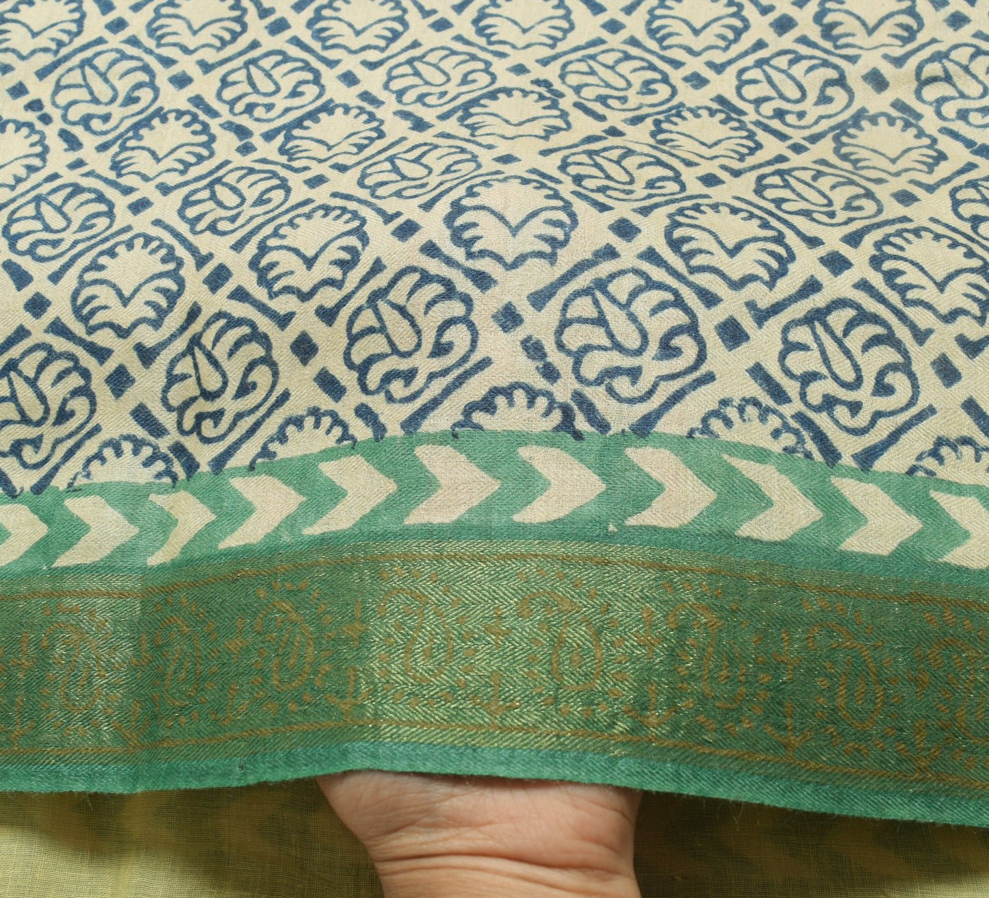 Sushila Vintage Cream Printed & Woven Saree 100% Pure Woolen Sari Craft  Fabric