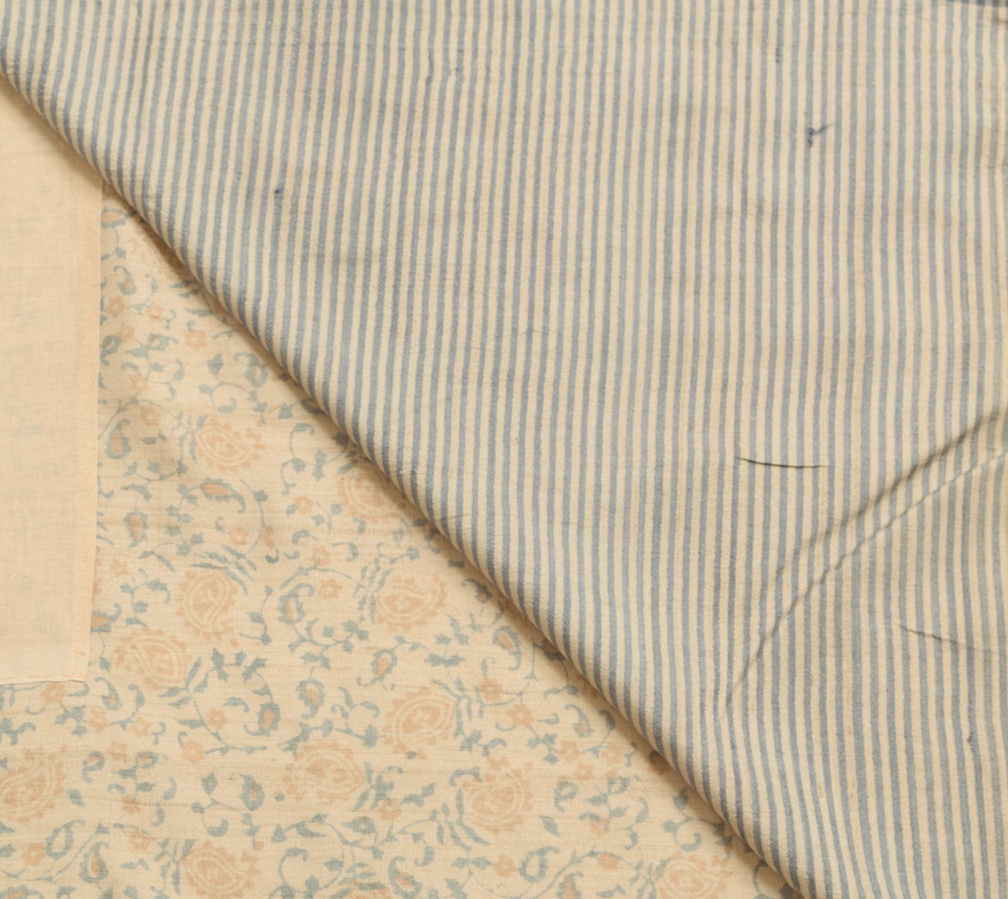 Sushila Vintage Cream Paisley Printed Saree 100% Pure Silk Indian Sari Fabric