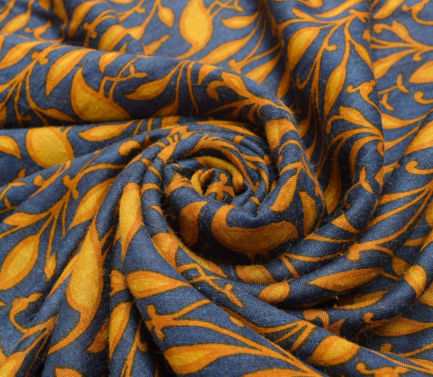 Sushila Vintage 100% Pure Woolen Saree Birds Printed Sari Branded Craft Fabric