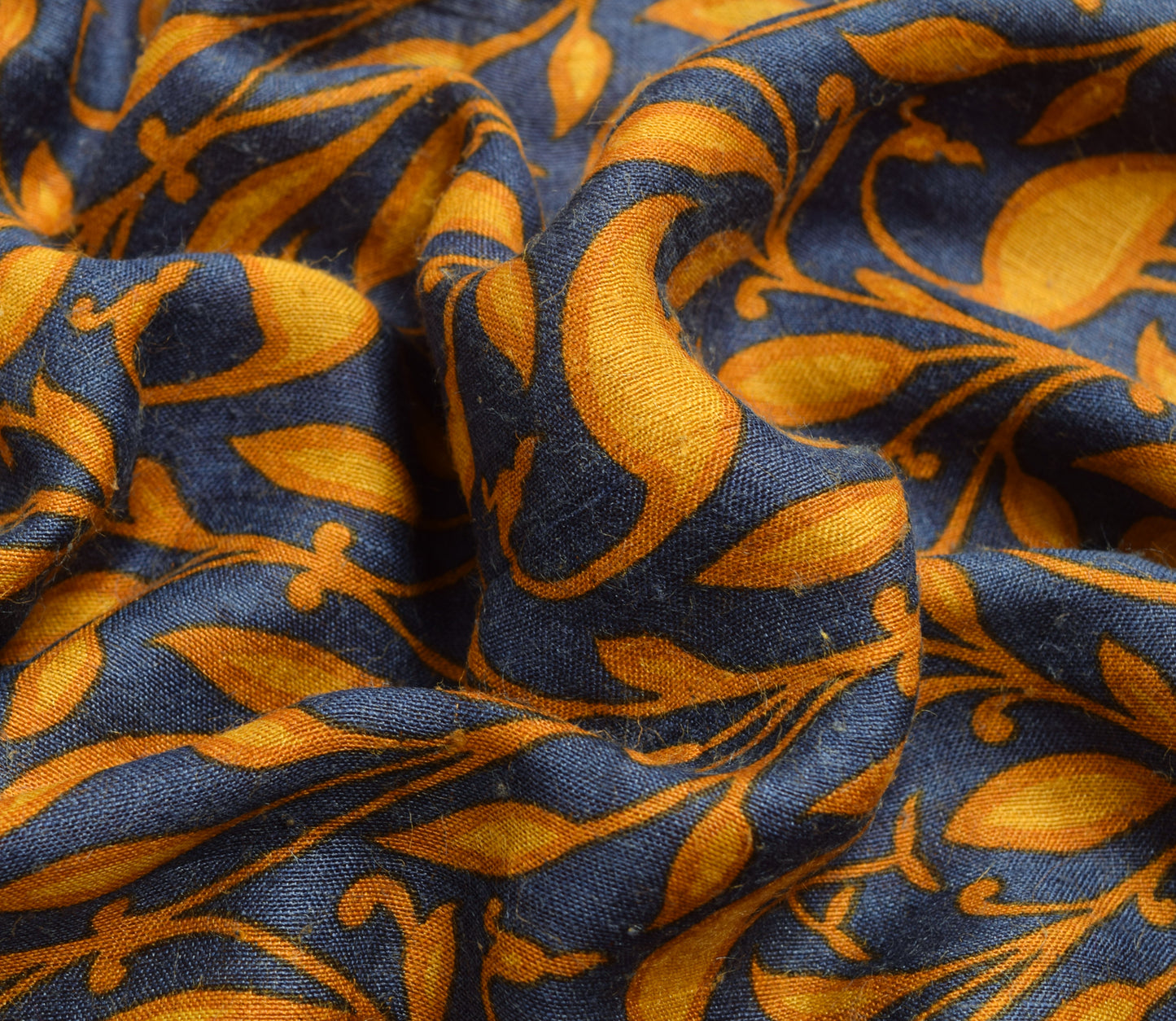 Sushila Vintage 100% Pure Woolen Saree Birds Printed Sari Branded Craft Fabric