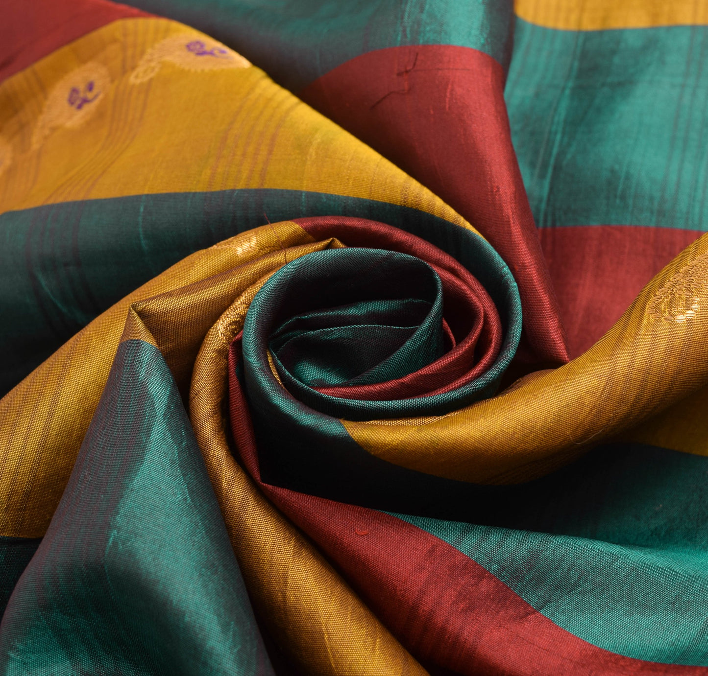 Sushila Vintage Kanjivaram Multi-Color Saree for Bright Look Pure Silk Gold Zari Brocade SariFabric