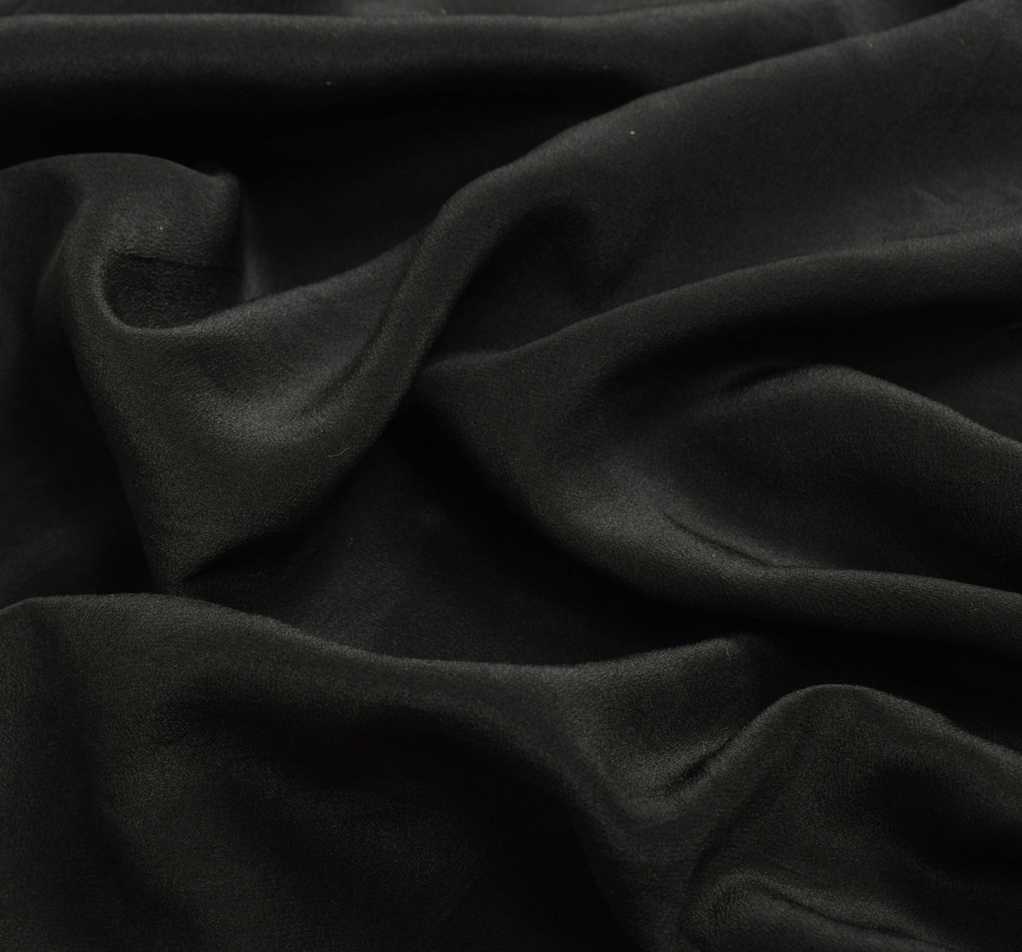 Sushila Vtg Black  Pure Crepe Silk Saree Zari Embroidered Premium Sari Fabric