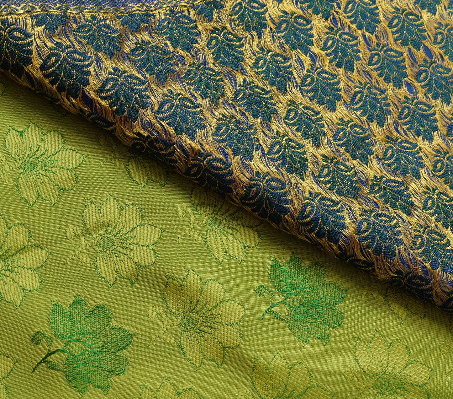 Sushila Vintage Green Dual Tone Silk Saree Floral Woven Wedding Sari Soft Fabric