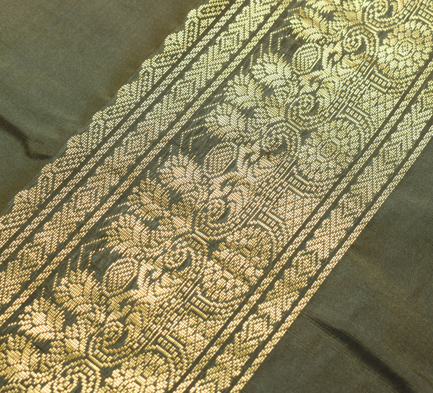 Sushila Vintage Dark Green Saree Indian Art Silk Woven Sari Craft Deco Fabric
