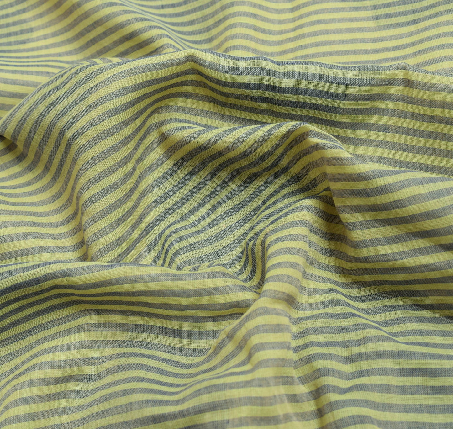 Sushila Vintage Bengal Tant Woven Saree 100% Pure Cotton Green Sari Craft Fabric