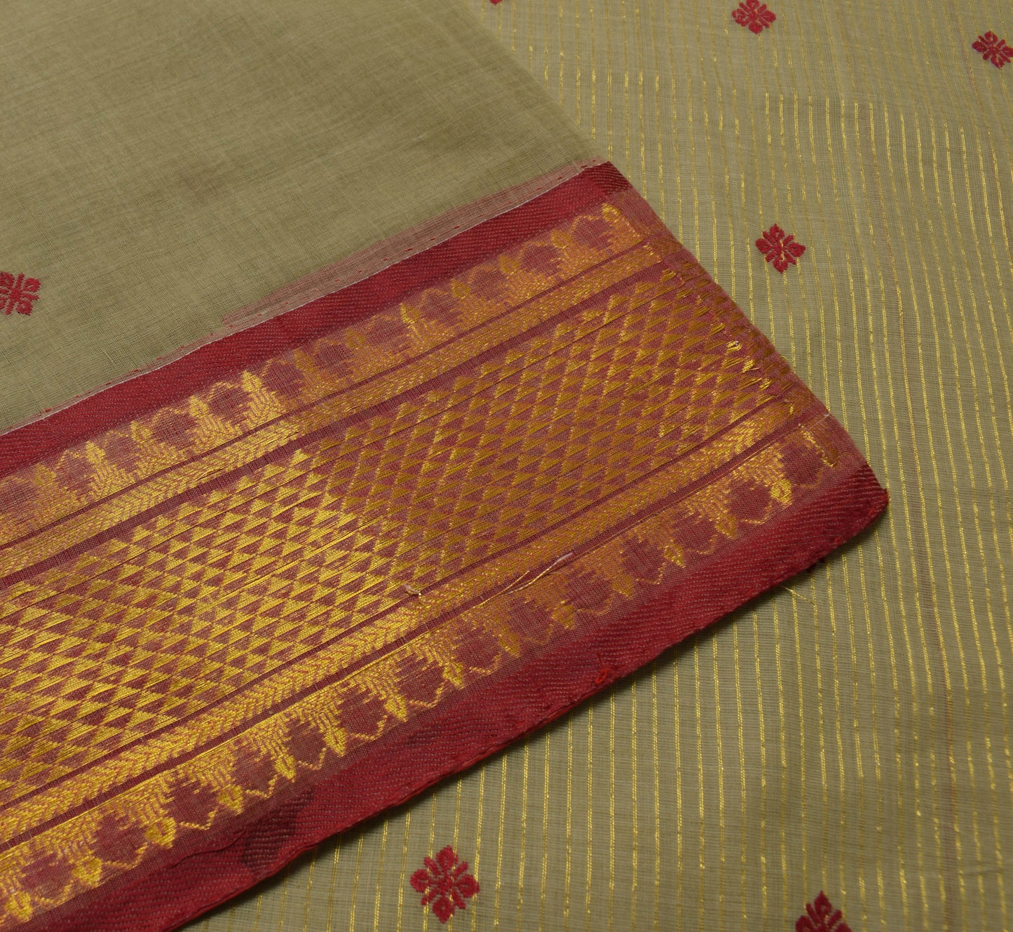 Sushila Vintage Green Saree Maroon Border Madurai Kattam Sungudi Cotton Sari