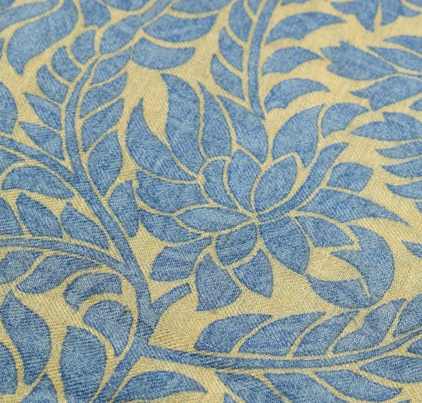 Sushila Vintage Floral Cream Saree 100%Pure Woolen Soft Printed Sari Warm Fabric