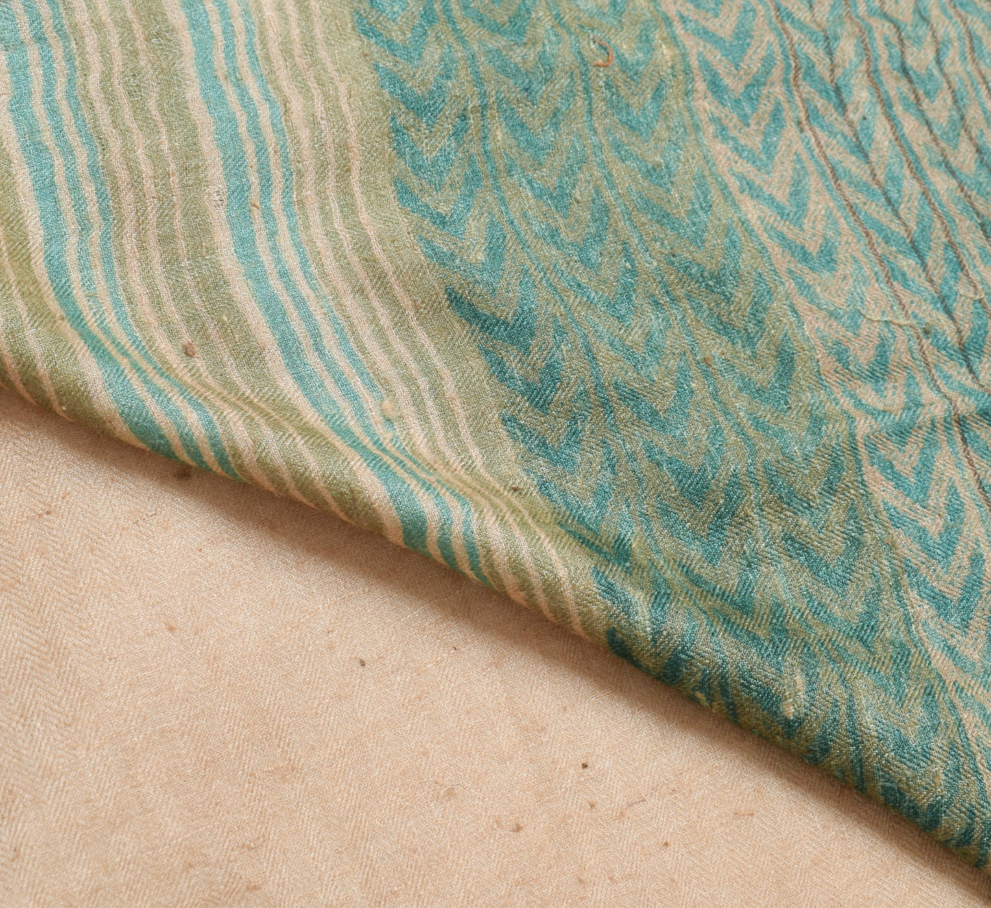 Sushila Vintage Cream Pure Woolen Saree Printed & Woven Soft Branded Sari Fabric