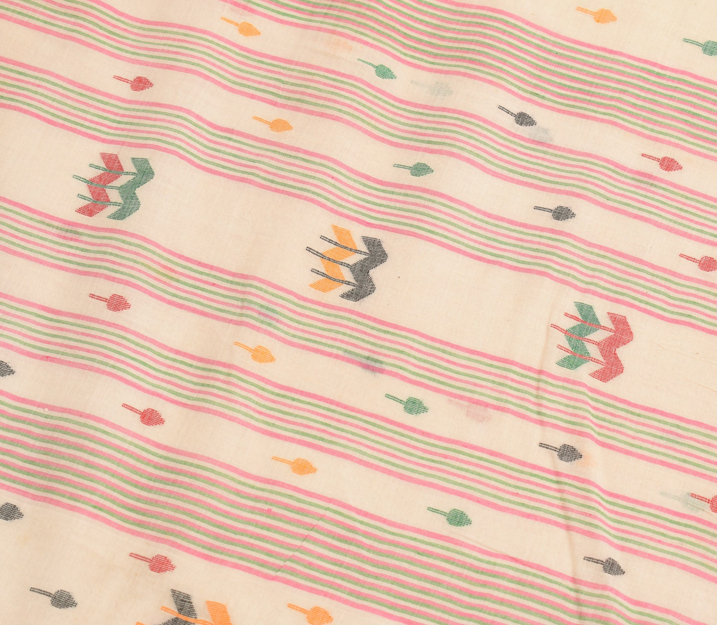 Sushila Vintage Cream Saree 100% Pure Cotton Bengal Tant Woven 5 YD Sari Fabric