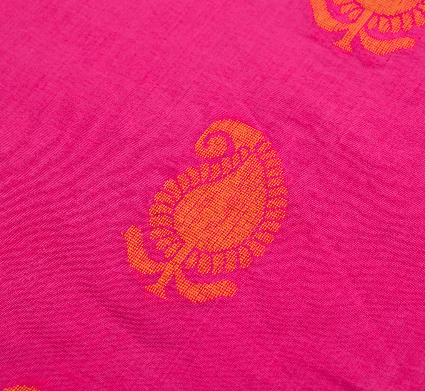 Sushila Vintage Magenta Saree 100% Pure Cotton Paisley Woven Soft Sari Fabric