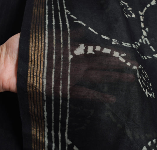 Sushila Vintage Black Saree Pure Cotton Hand Block Batik Print Soft Sari Fabric