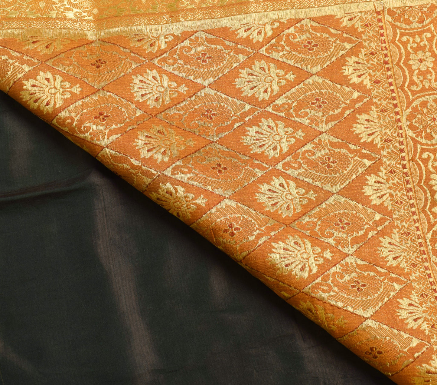 Sushila Vintage Dark Green Premium Saree Pure Silk Self & Zari Woven Soft Fabric