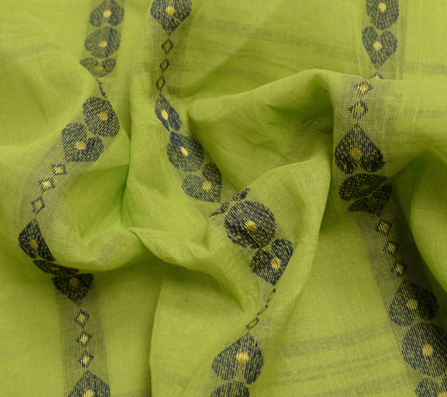 Sushila Vintage Traditional Bengal Sari Woven Handloom Cotton Green Saree Fabric