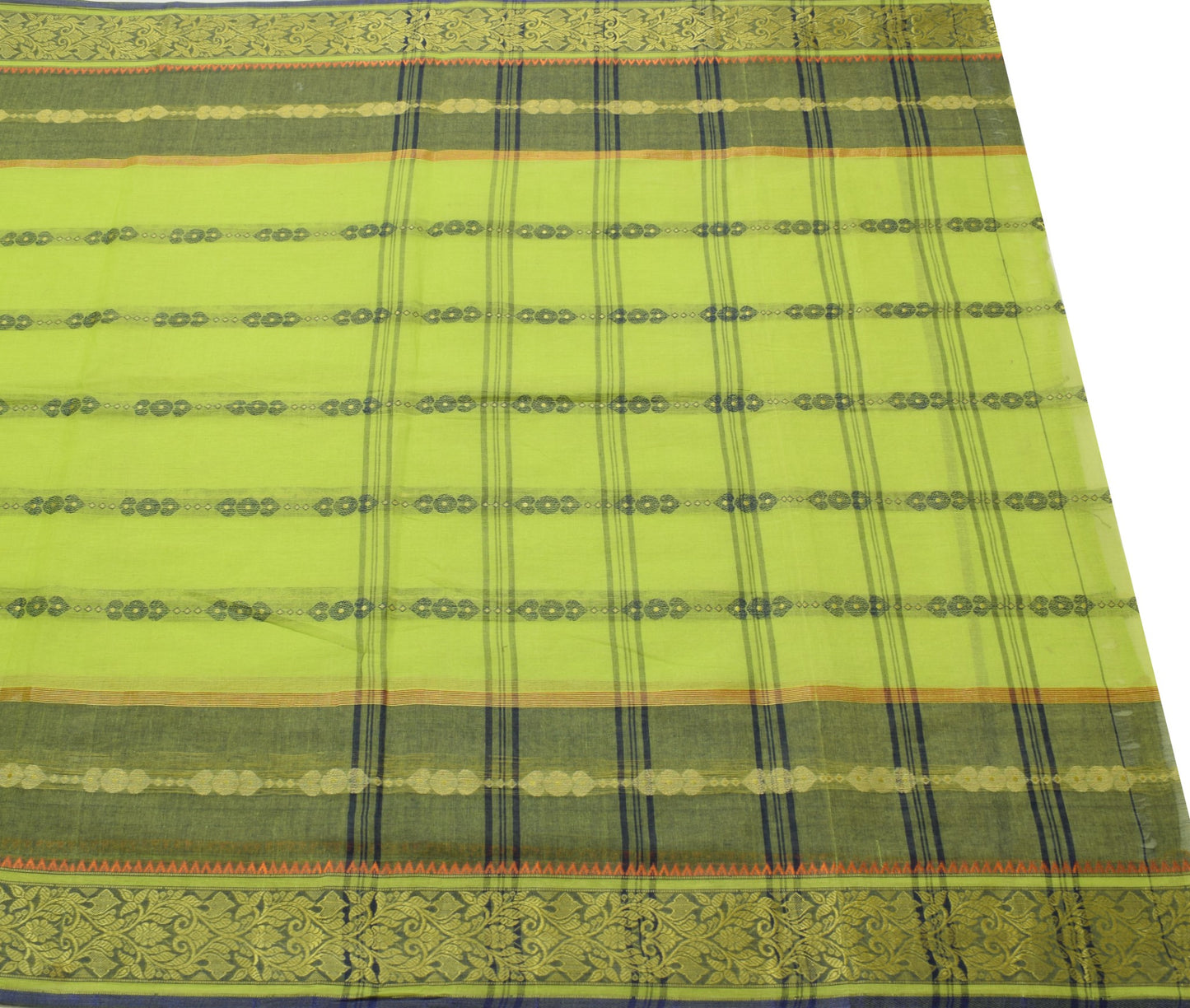 Sushila Vintage Traditional Bengal Sari Woven Handloom Cotton Green Saree Fabric