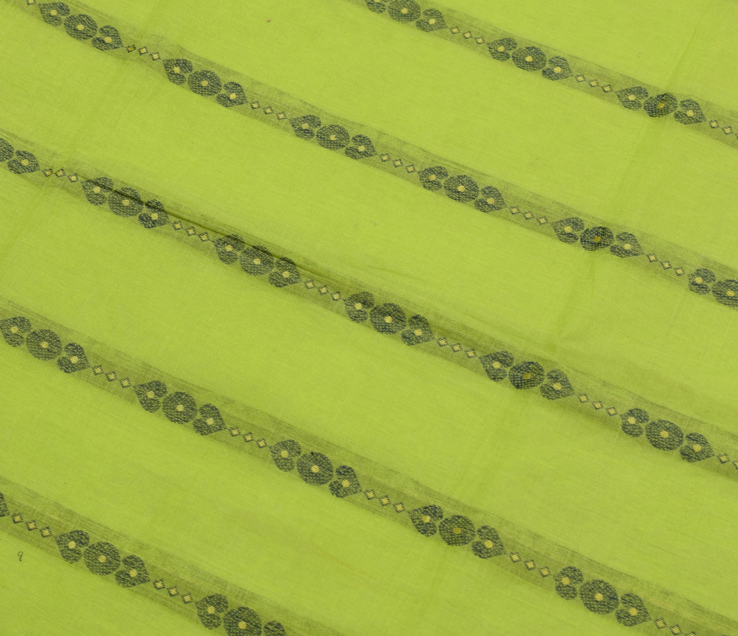 Sushila Vintage Traditional Bengal Sari Woven Handloom Cotton Green Saree Fabric