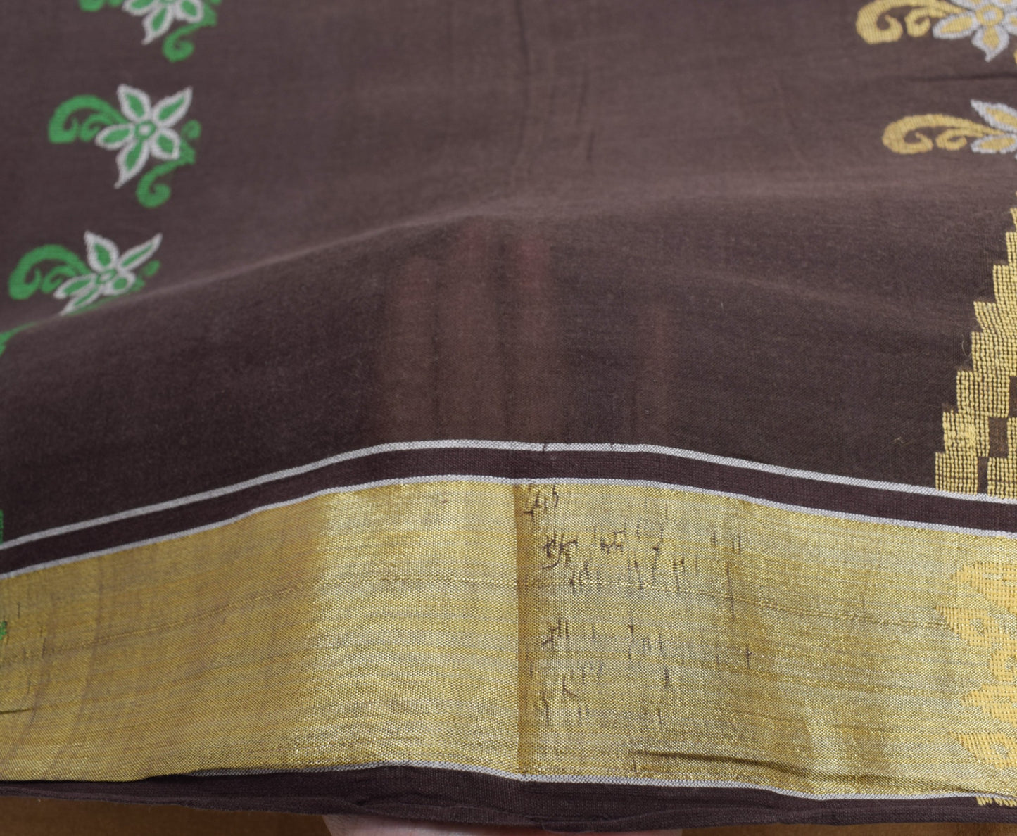 Sushila Vintage Brown Scrap Saree Pure Cotton Hand Woven Remnant Sari Fabric