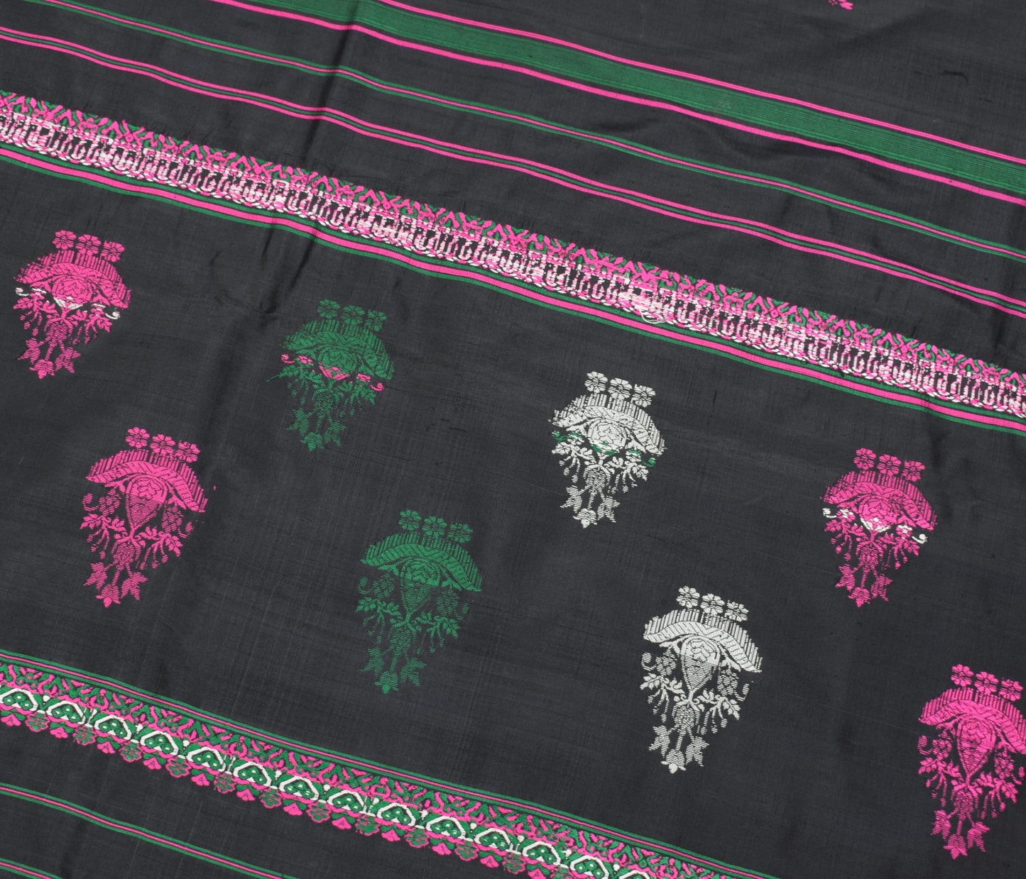 Sushila Vintage Black Saree 100% Pure Silk Hand Woven Floral 6 Yard Sari Fabric