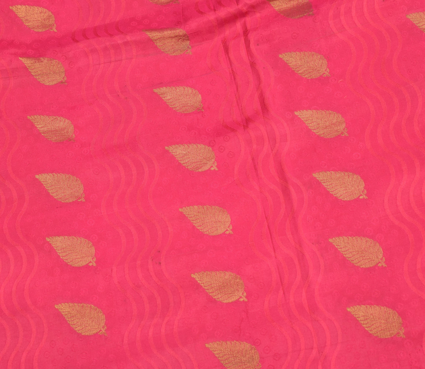 Sushila Vintage Magenta Heavy Indian Sarees Pure Silk Woven Zari Sari Fabric