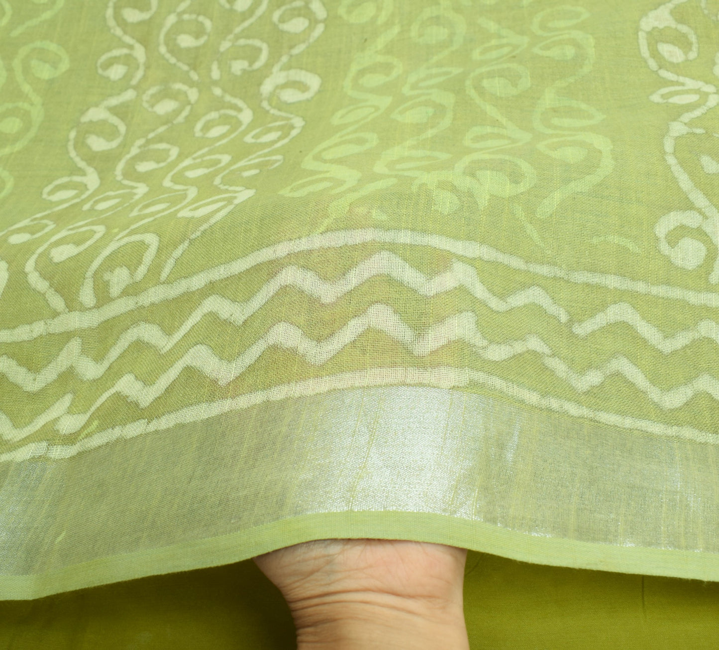 Sushila Vintage Pure Linen Premium Saree Green Batik Printed Sari Woven Fabric