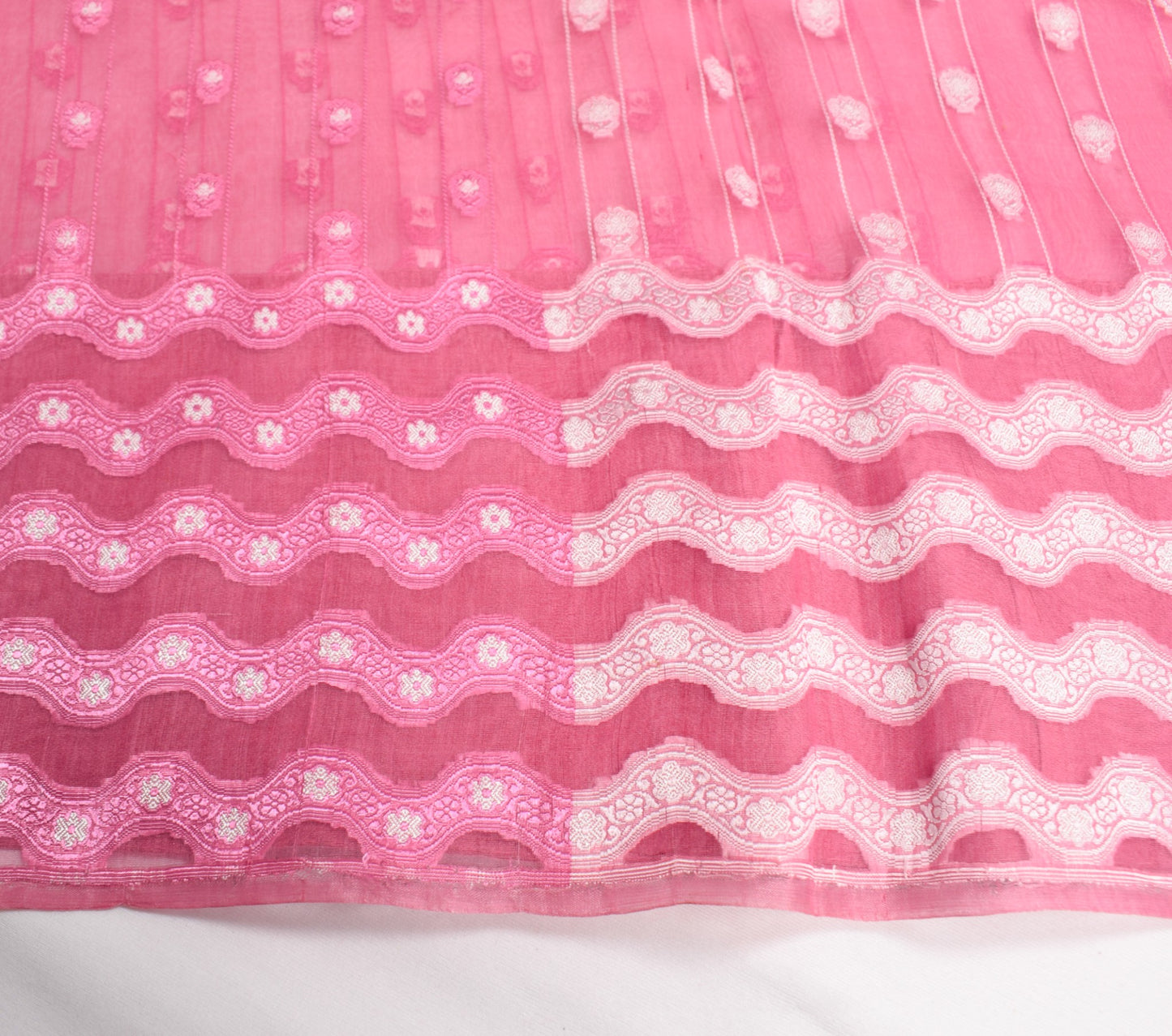Sushila Vintage Pure Organza Silk Saree Pink All Over Woven Laheriya Sari Fabric