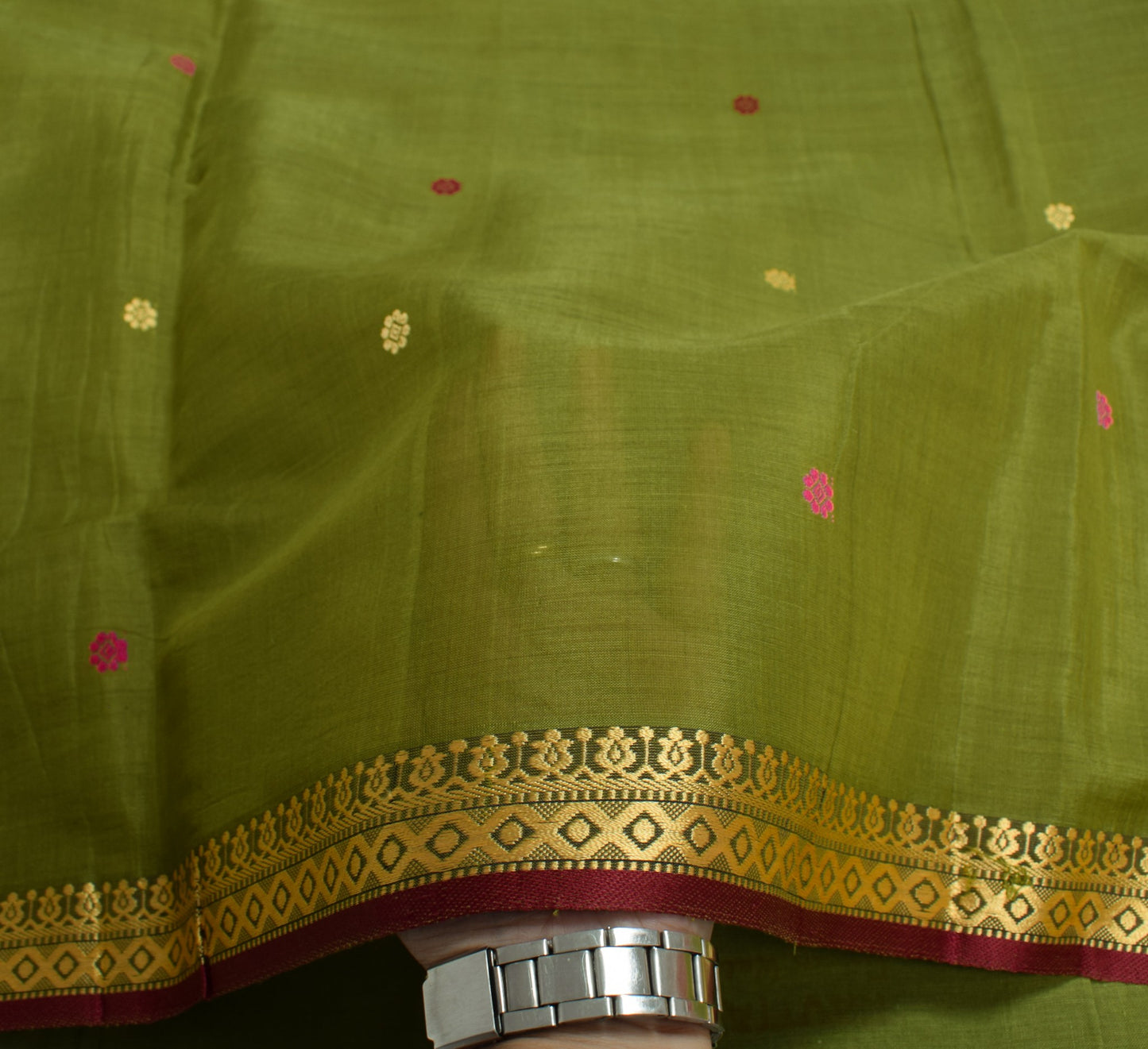 Sushila Vintage Green Saree Pure Cotton Hand Woven Ikat Patola Sari Craft Fabric