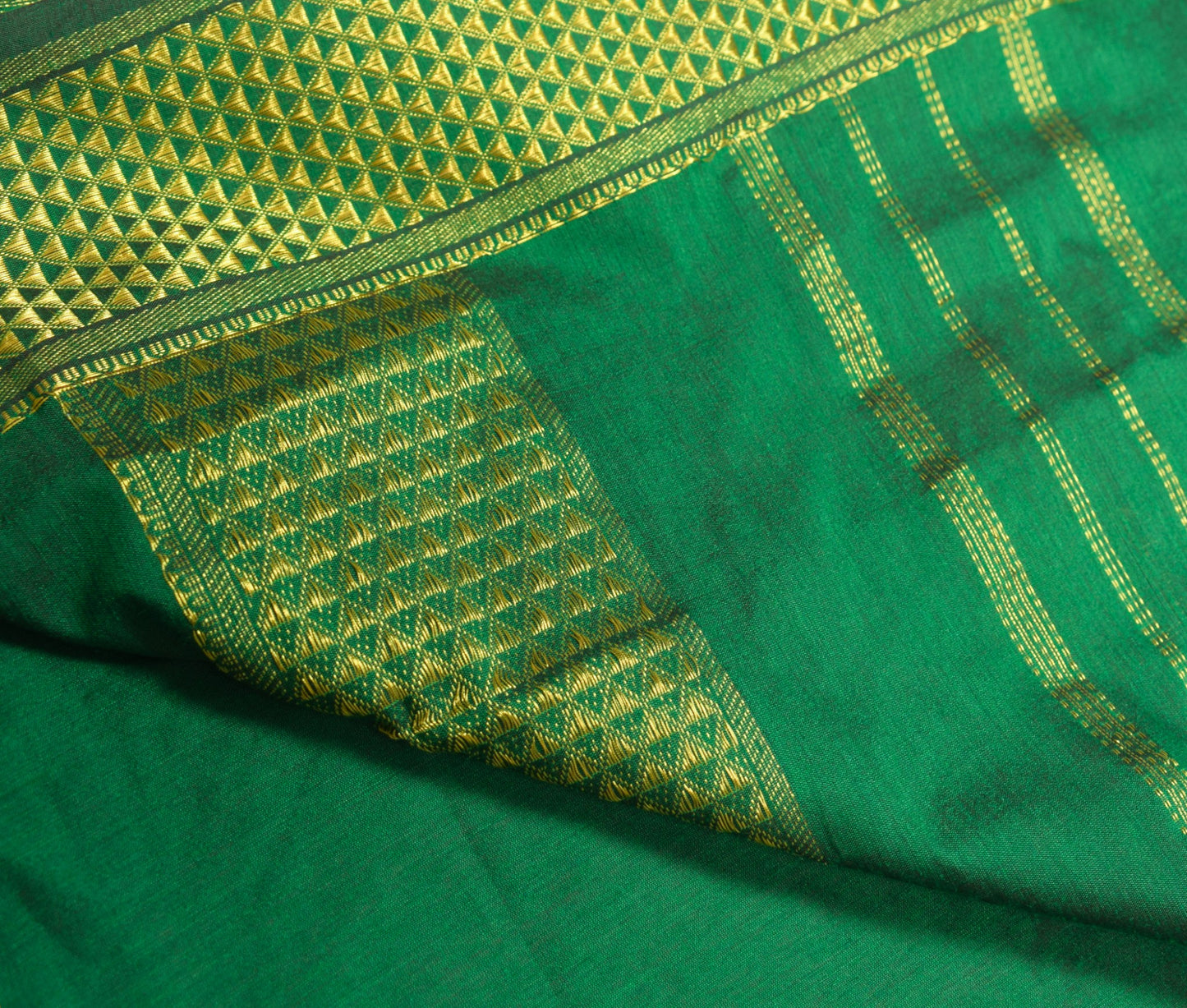 Sushila Vintage Dark Green Saree Art Cotton Zari Woven 10 Yard Sari Craft Fabric