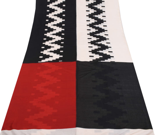 Sushila Vintage Art Silk Elegant Contrast Saree with Bold Zigzag Woven 6Yd Sari