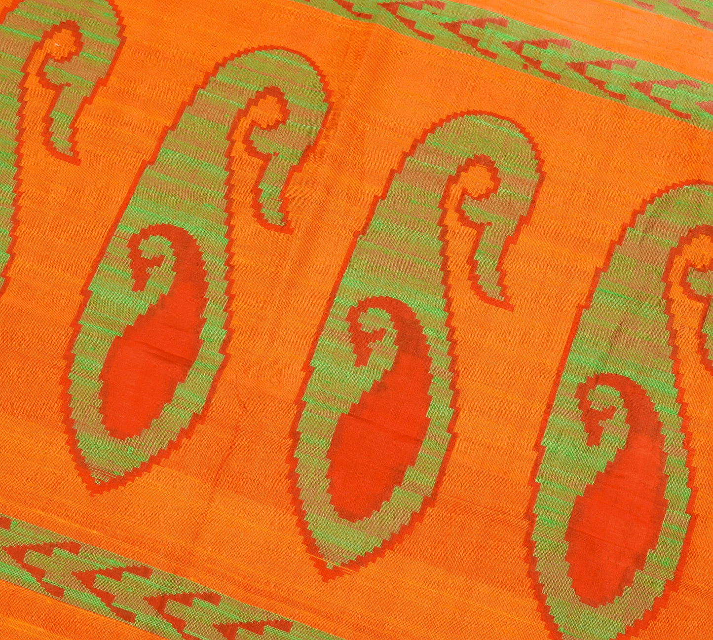 Sushila Vintage Beige Hand Woven Saree Pure Kahdi Handloom Premium Sari Fabric