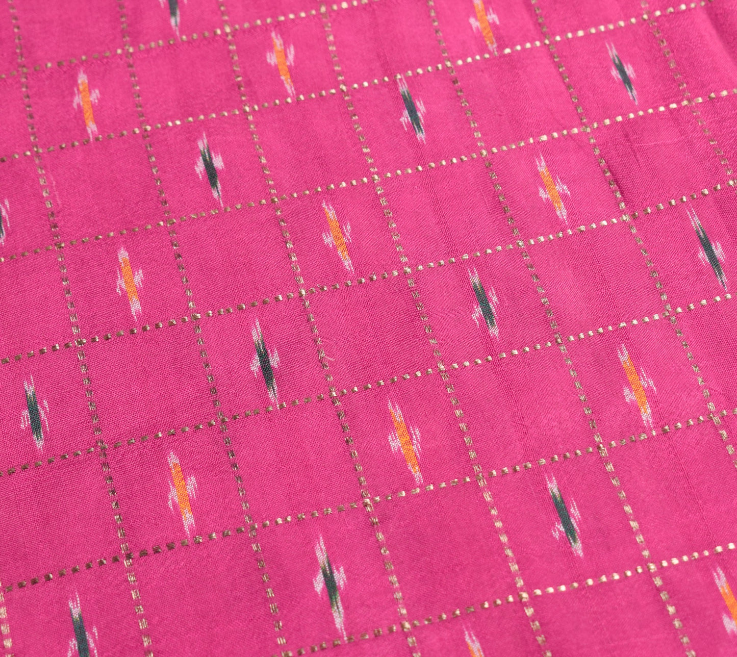 Sushila Vintage Magenta Green Saree Pure Silk Handloom Ikat Patola Sari Fabric