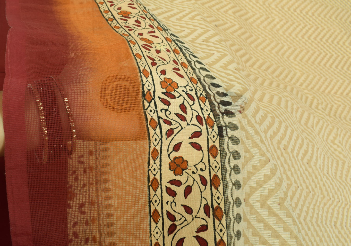 Sushila Vintage Cream Kota Doria Saree Hand Block Printed Zig-Zag Sari Fabric