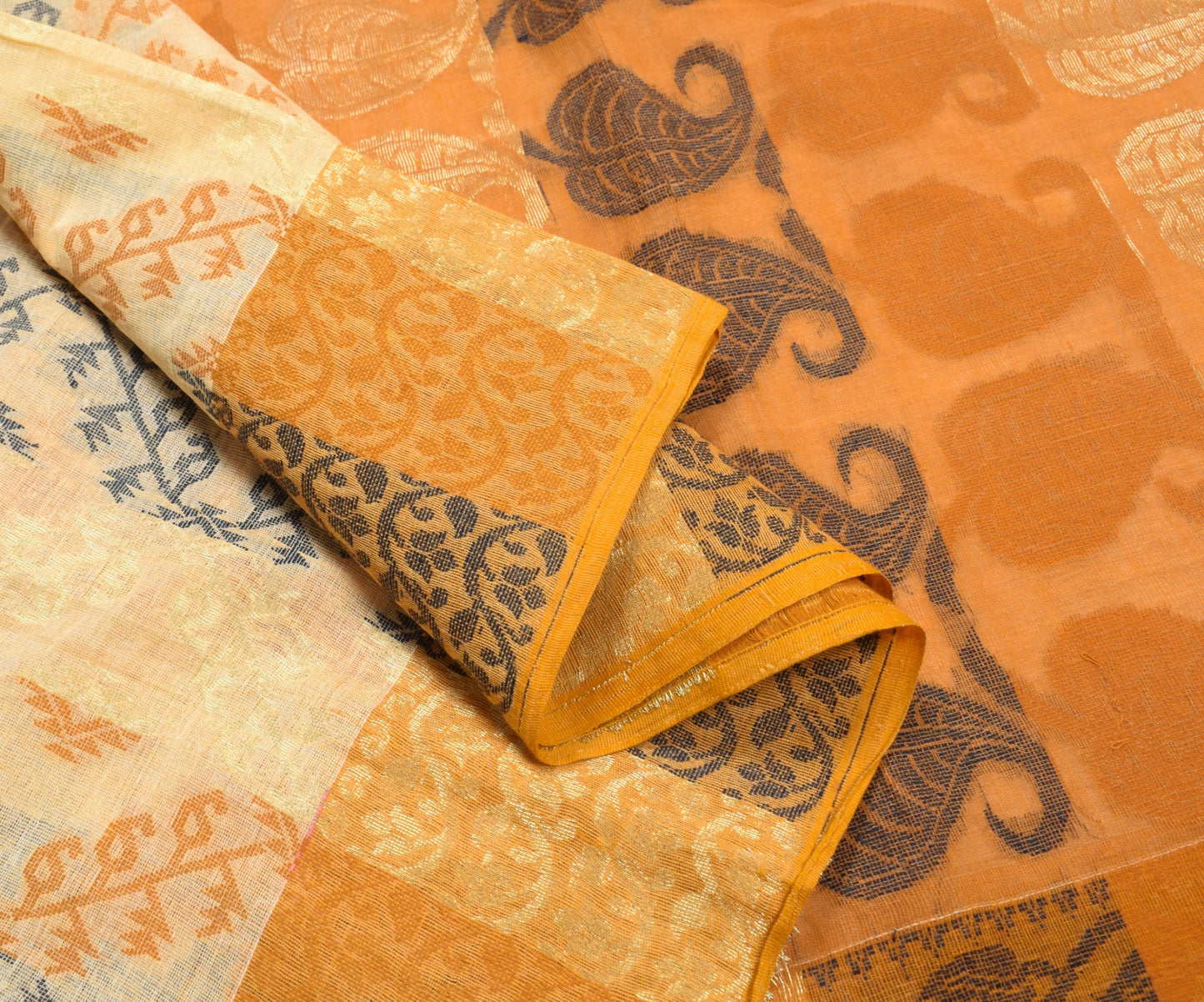 Sushila Vintage Bengal's Jamdani Saree Peach Pure Cotton Hand Woven Sari Fabric
