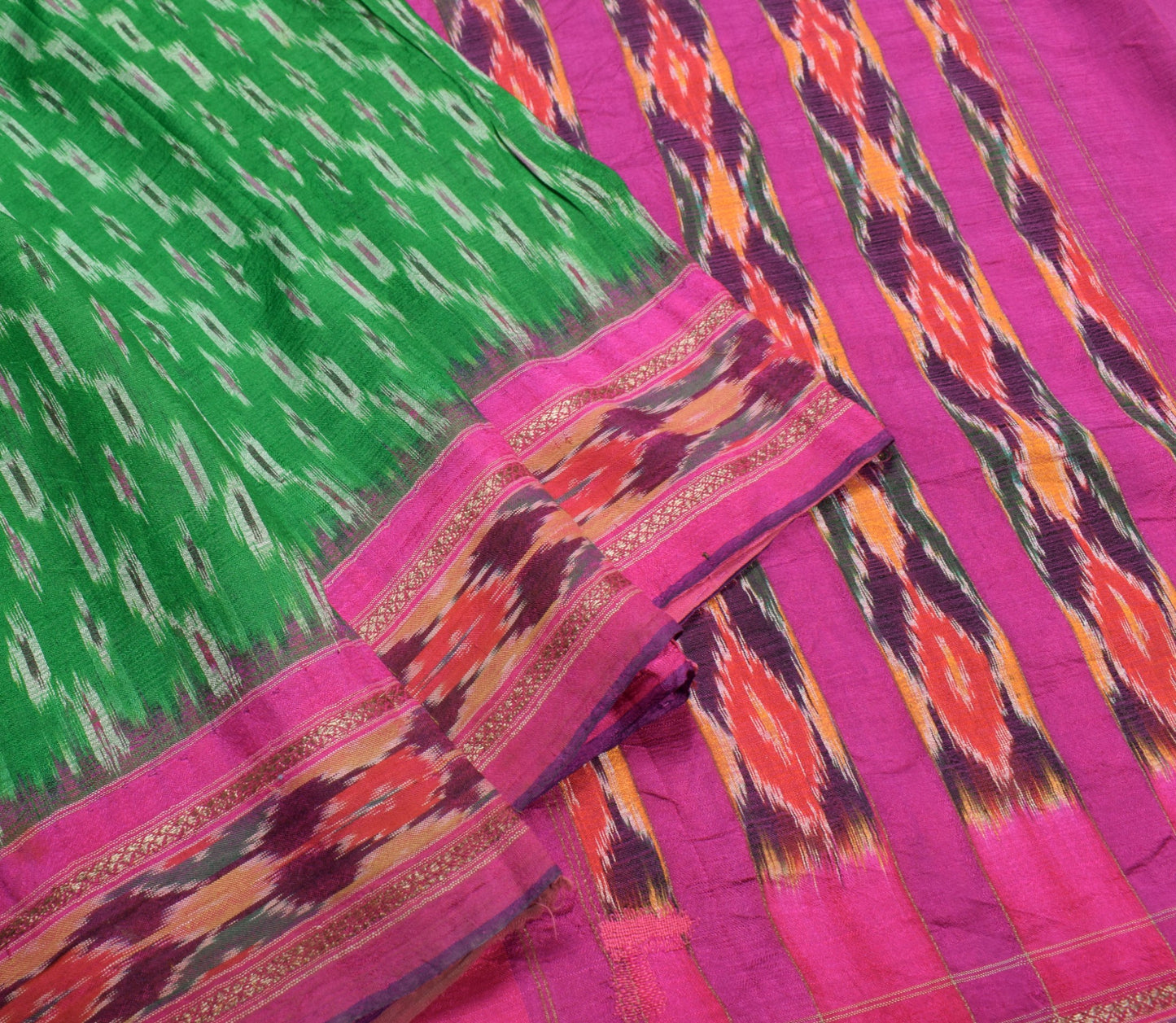 Sushila Vintage  Pochampally Ikat Saree Hand Woven Green Magenta Pure Silk Sari