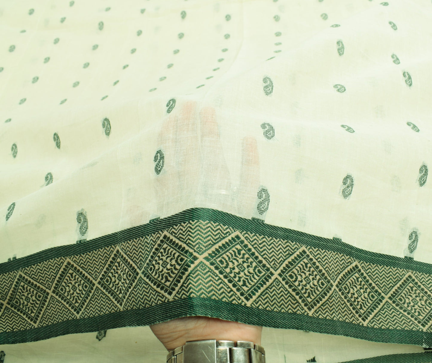 Sushila Vintage Cream Saree DarkGreen Border Pure Cotton Bengal Tant Sari Fabric